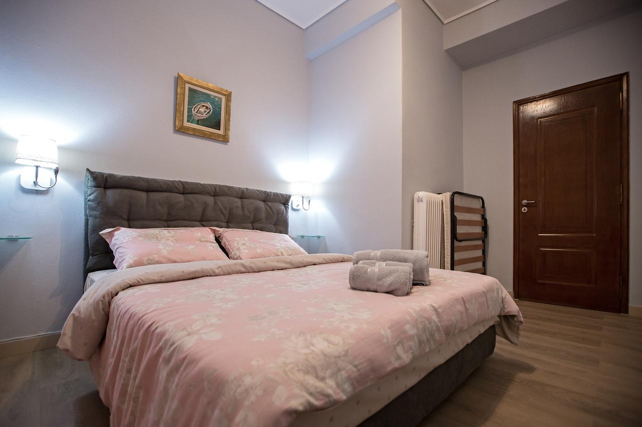 Paradise Apartment In Peiraiki بيرايوس المظهر الخارجي الصورة